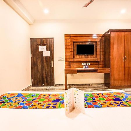 Fabhotel Shoba Estate Delhi Airport Yeni Delhi Dış mekan fotoğraf